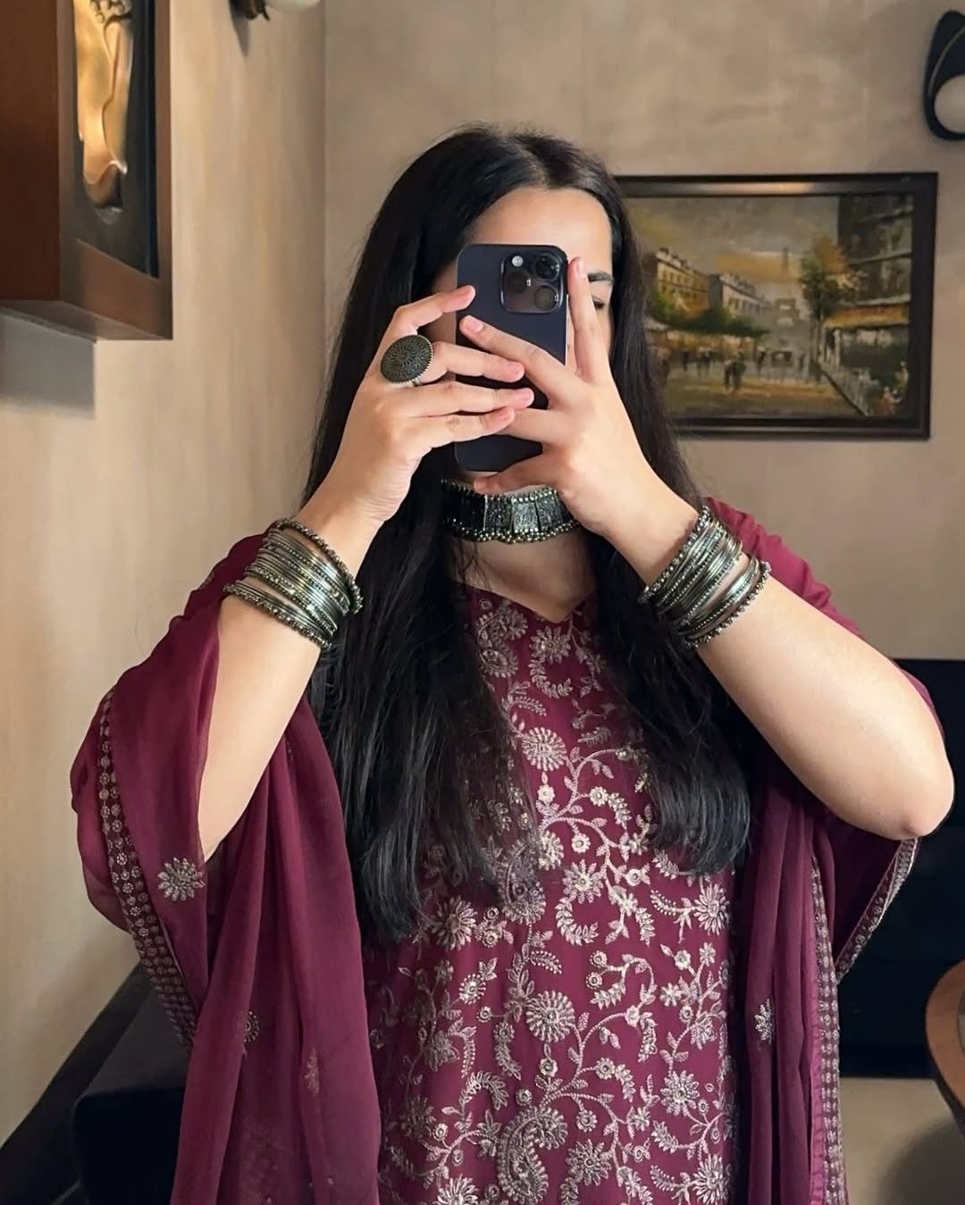 पार्टी वियर डिज़ाइनर टॉप-बॉटम और खूबसूरत दुपट्टा