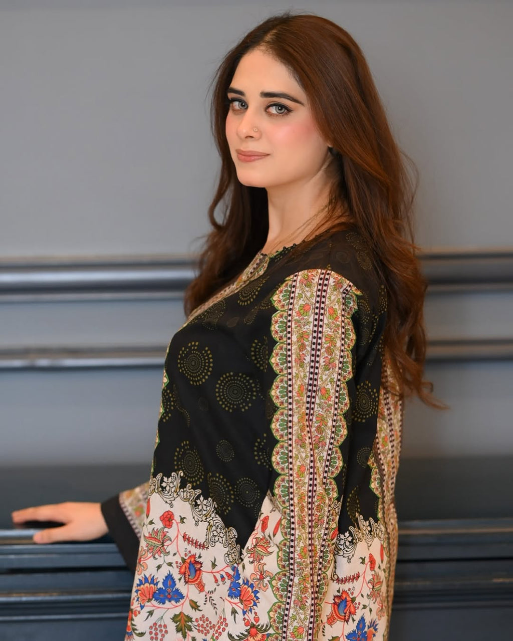 डिज़ाइनर पार्टी वियर लुक टॉप और प्लाज़ो को-ऑर्ड्स सेट