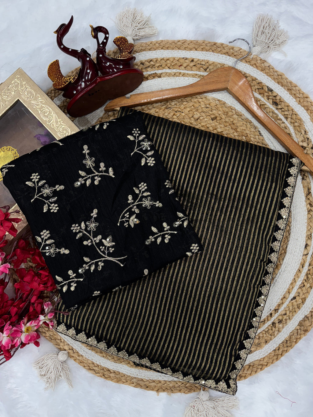 Designer Saree With Dori Embroidery Work Lace Border