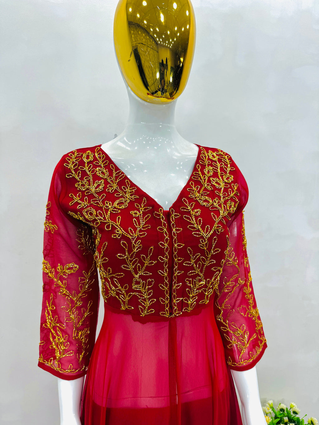Designer Top Pent With Hand Work & Can Vas Patta