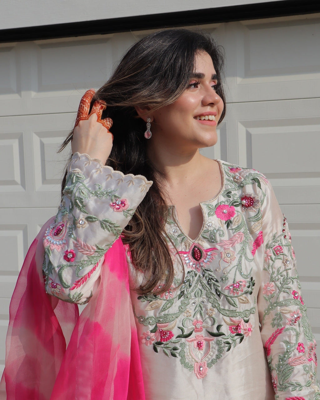 डिज़ाइनर पार्टी वियर टॉप-बॉटम और खूबसूरत दुपट्टा