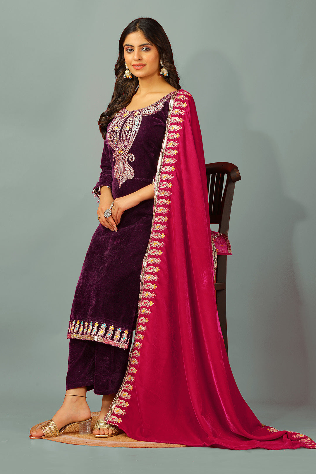 डिज़ाइनर पार्टी वियर लुक टॉप-दुपट्टा और पूरी तरह से सिला हुआ बॉटम