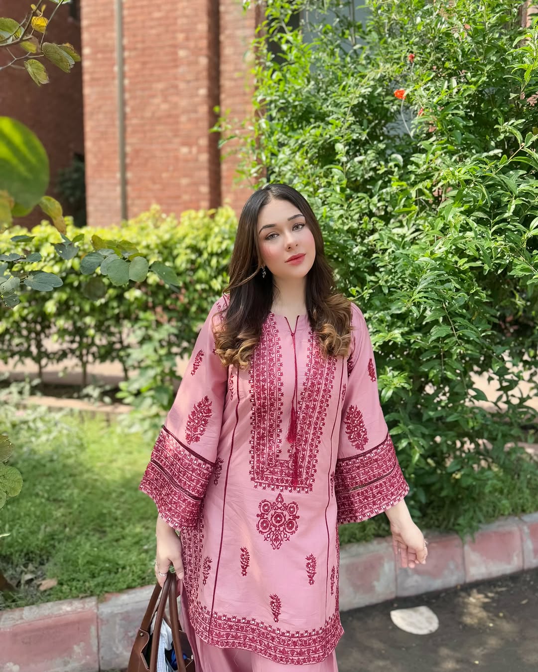 पार्टी वियर डिज़ाइनर टॉप बॉटम रियल मिरर हैंड वर्क के साथ