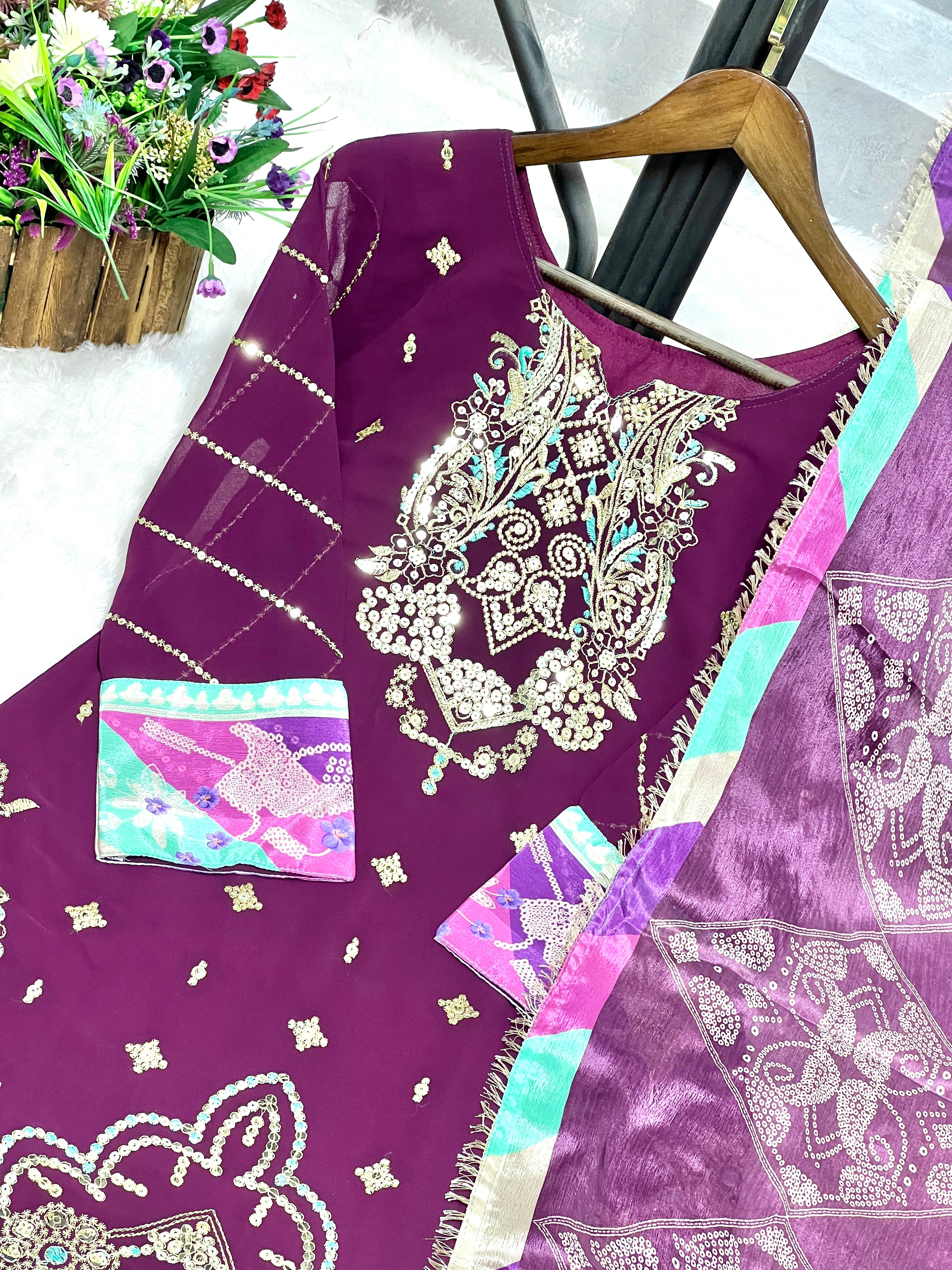 पार्टी वियर खूबसूरत टॉप-बॉटम और दुपट्टा