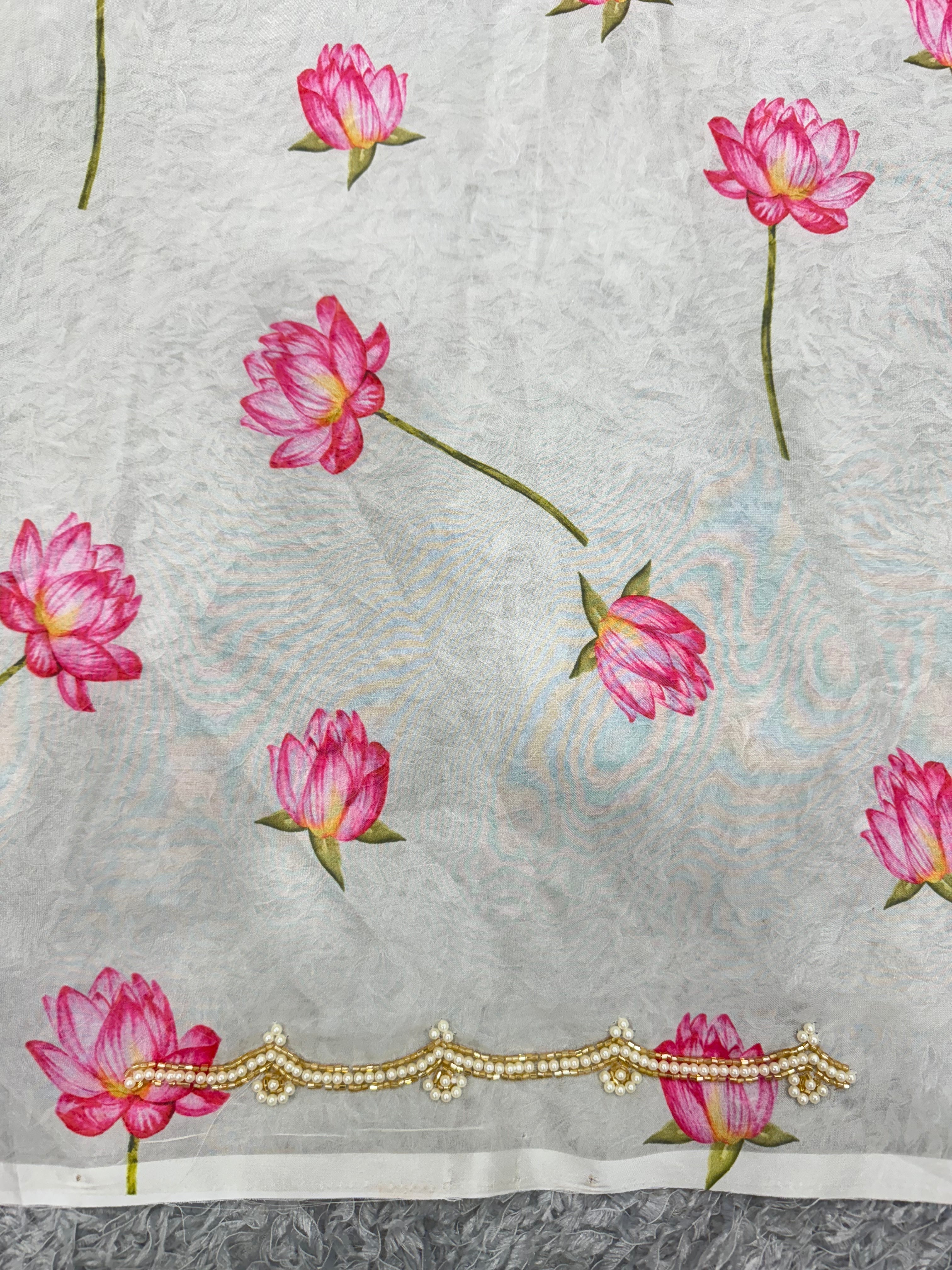 Party Wear Designer Saree With Beautiful Floral Print