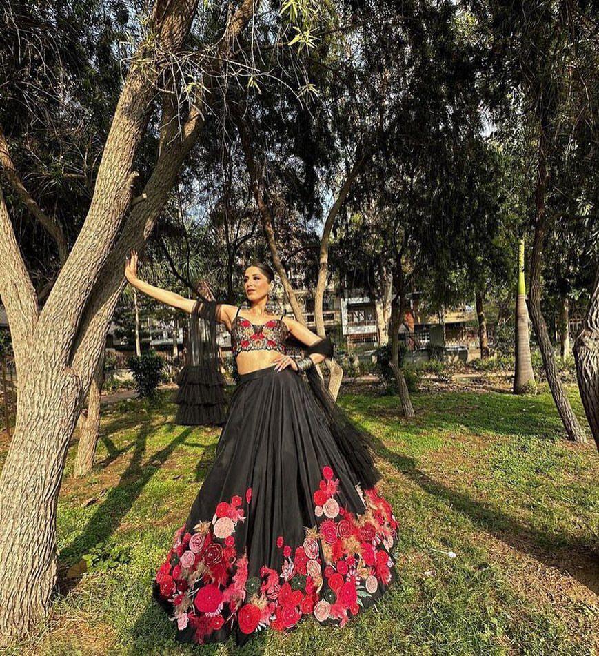 Designer Lehenga Choli With Embroidery Sequins Work