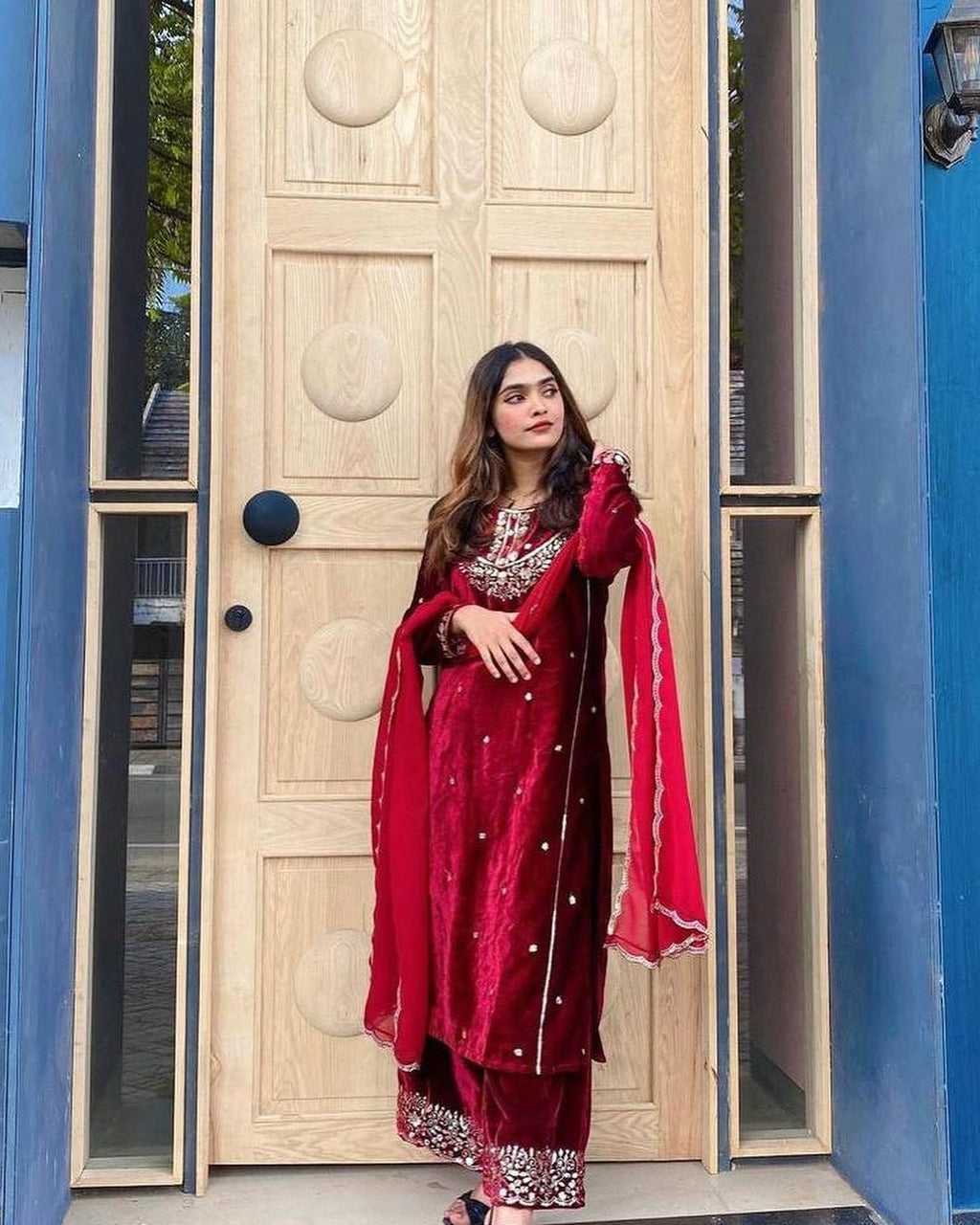 Fancy Wedding Wear Top Bottom & Dupatta With Embroidery Work