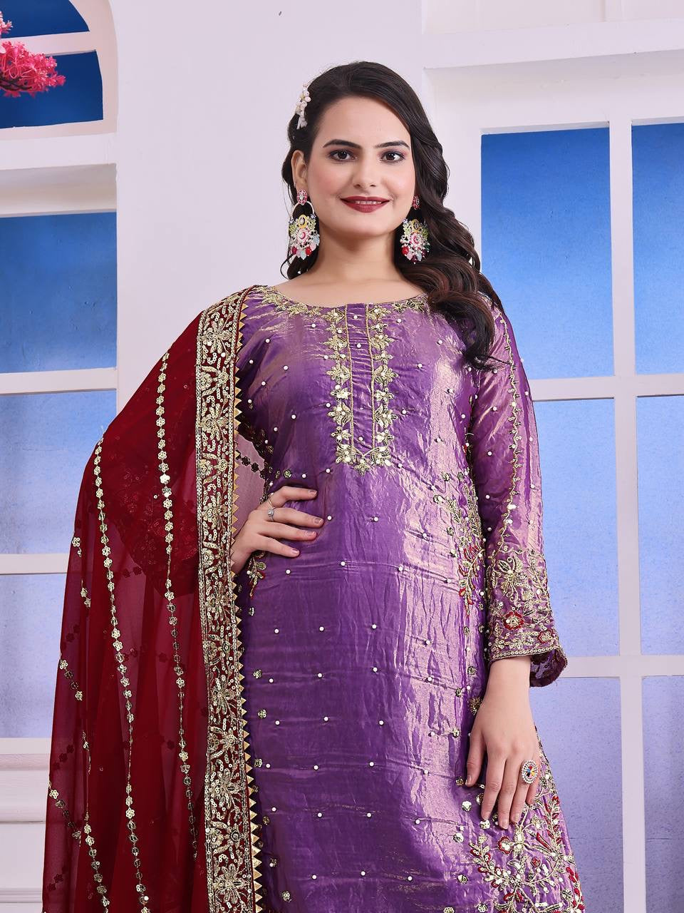 पार्टी वियर खूबसूरत टॉप-प्लाज़ो और फैंसी दुपट्टा