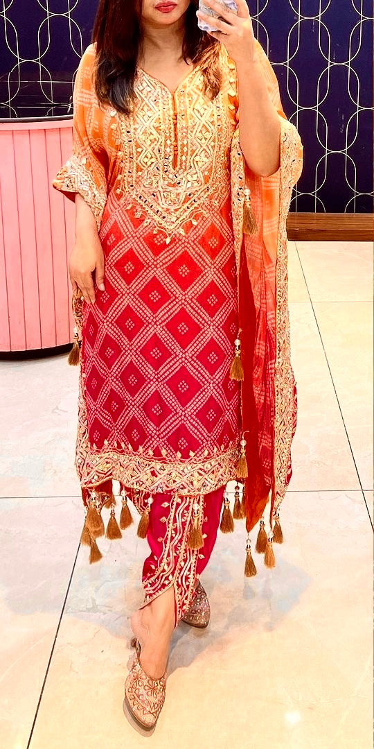 पार्टी वियर सुंदर प्रिंटेड कफ्तान धोती सेट के साथ