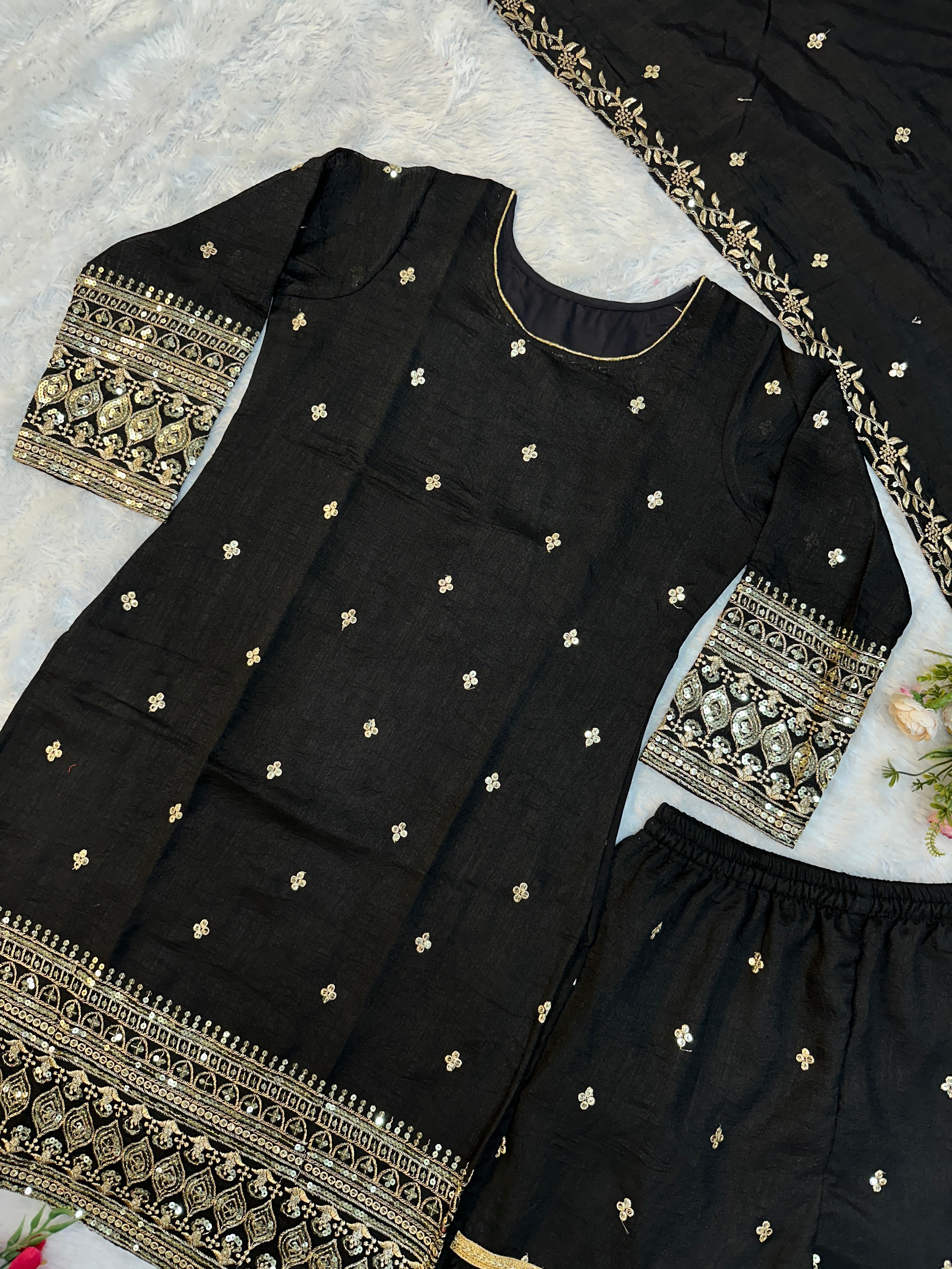 डिज़ाइनर पार्टी वियर टॉप बॉटम और प्लाज़ो