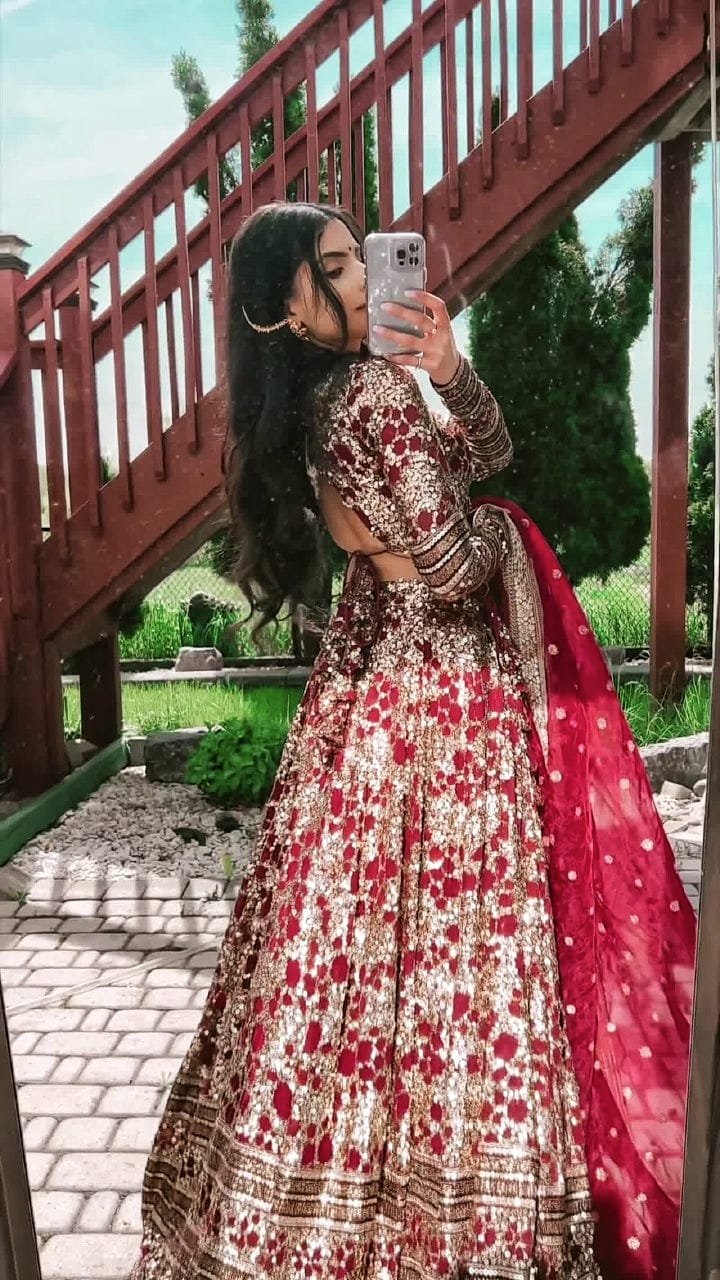 Designer Lehenga Choli With Beautiful Embroidery Work