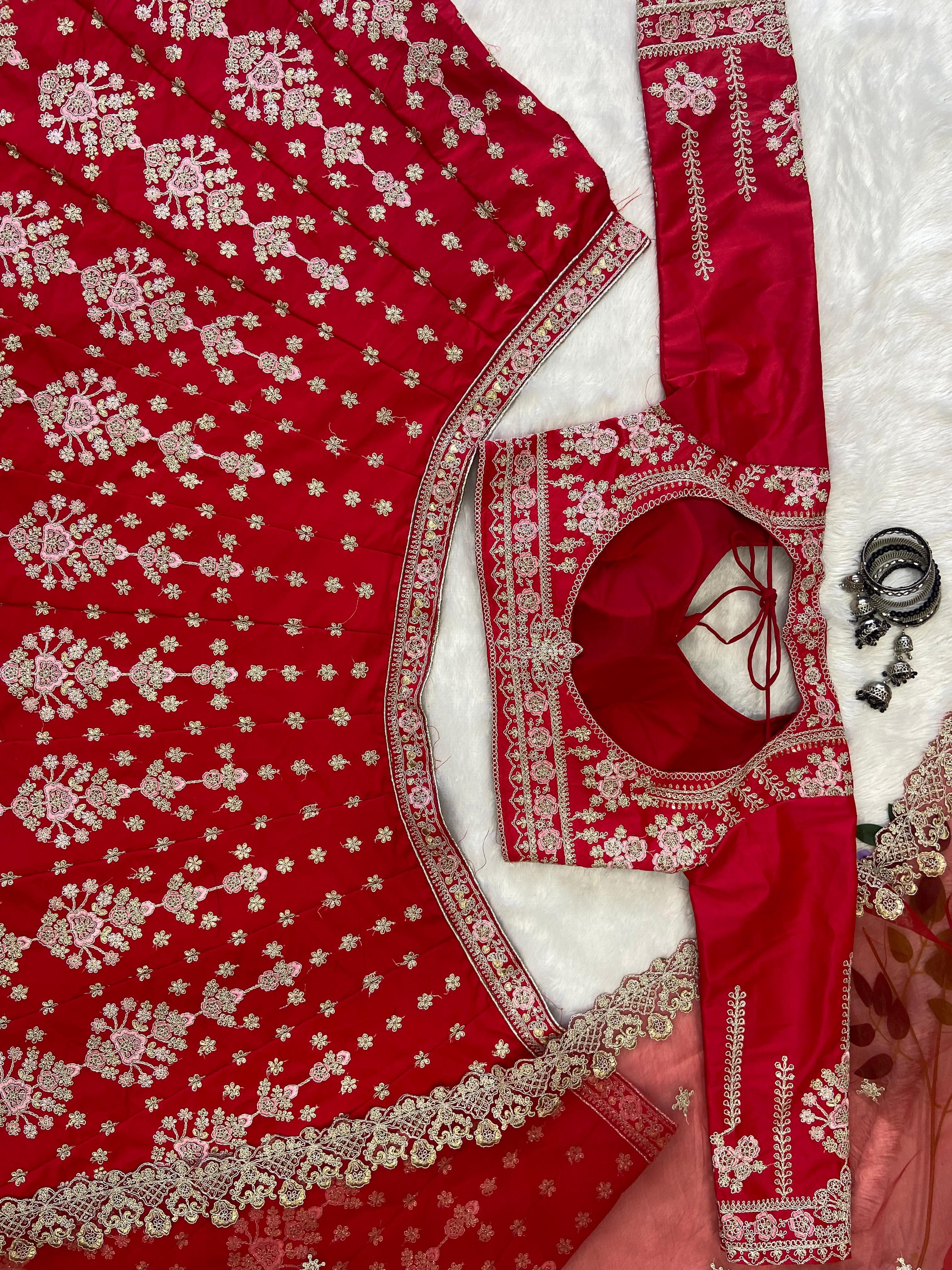 Designer Lehenga Choli With Beautiful Thread Embroidery