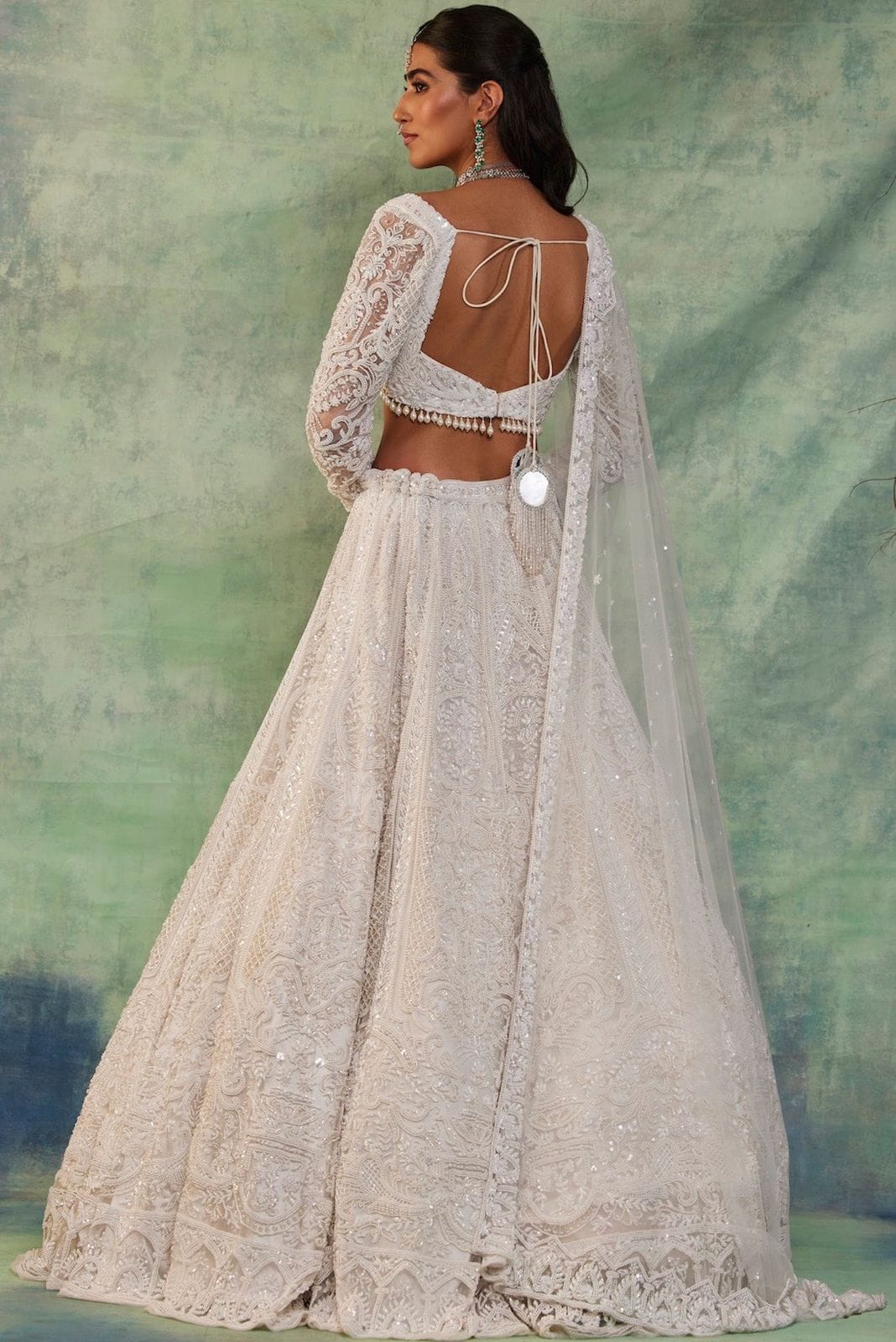 Beautiful Designer Lehenga Choli With Beautiful Thread Embroidery Work