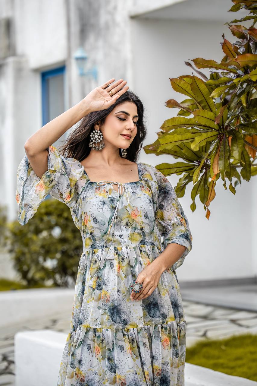 Stylish Georgette Gown With Geometric Digital Print