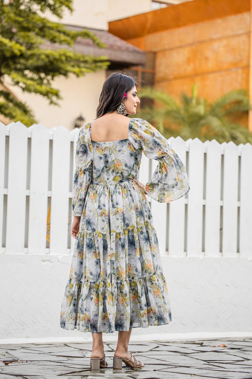 Stylish Georgette Gown With Geometric Digital Print