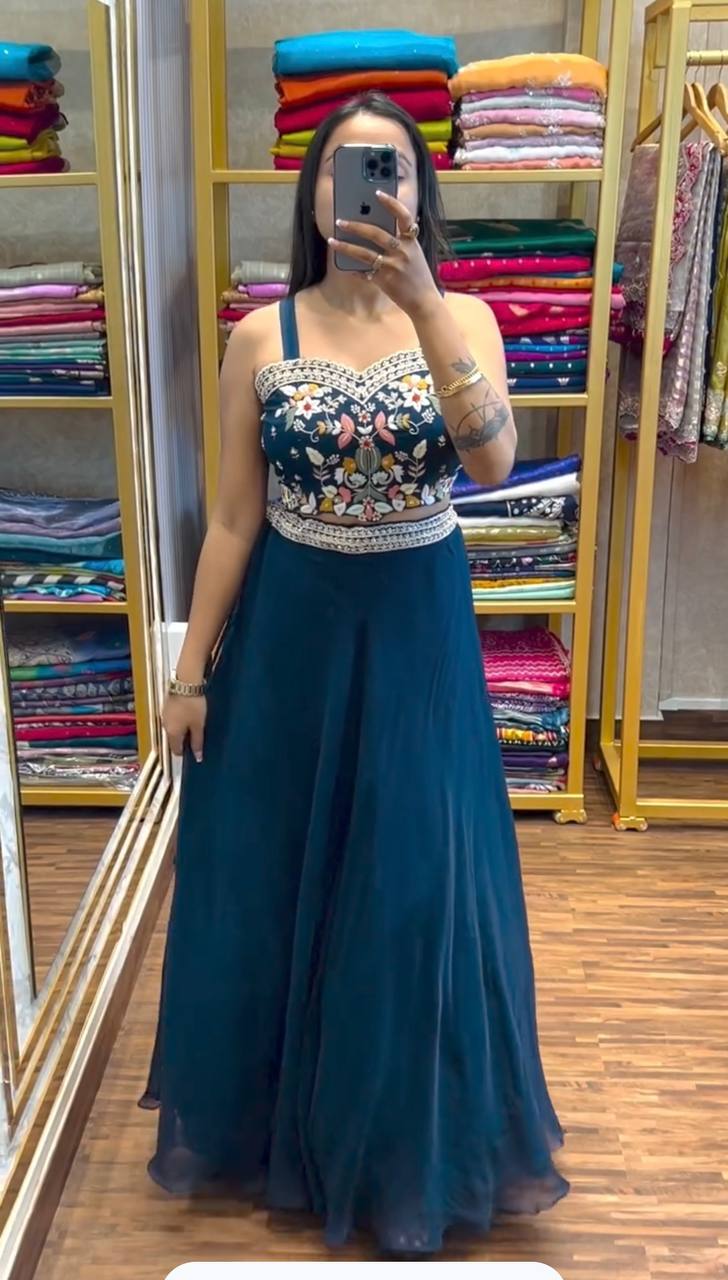 फैंसी 3 पीस रेडीमेड लहंगा ब्लाउज सेट श्रग के साथ