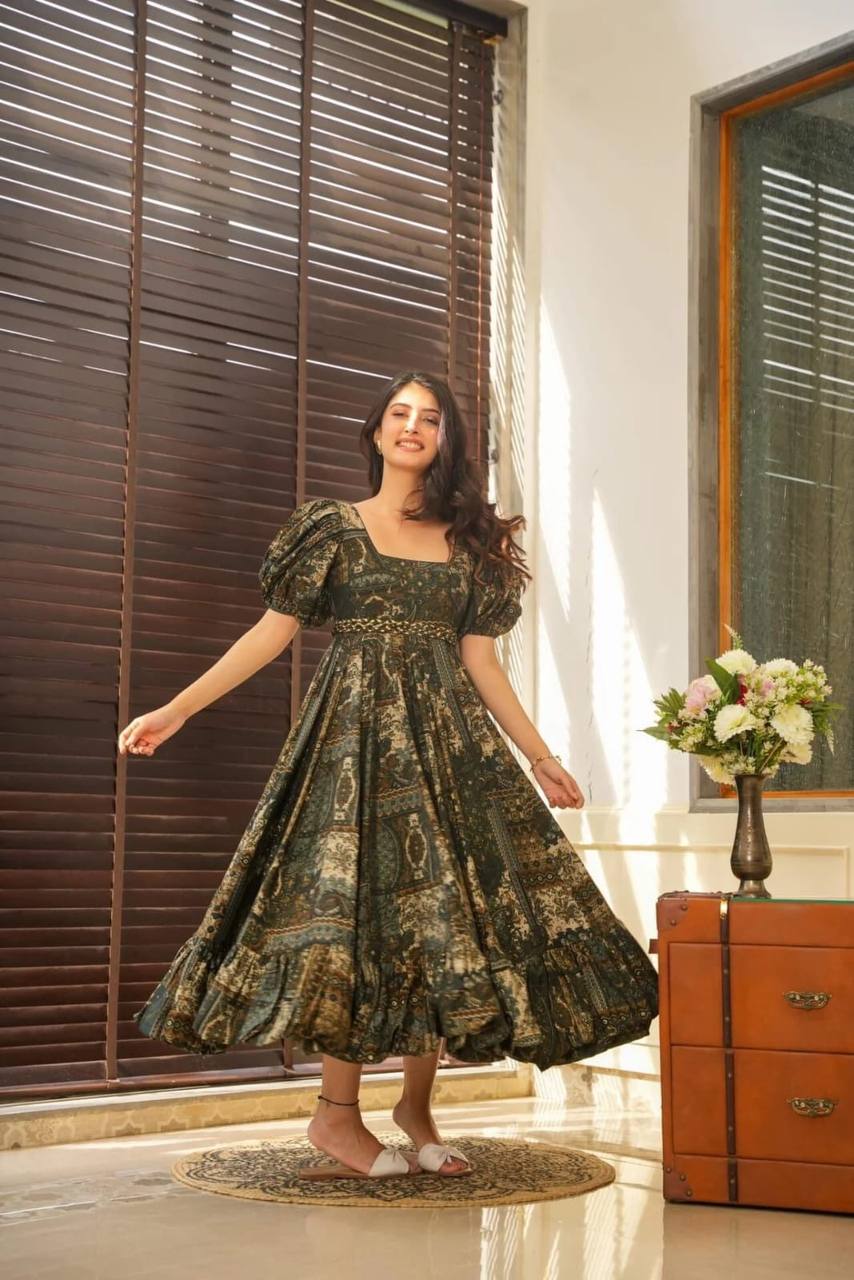 Beautiful Party Wear Look Gown With Printed And Frill Work