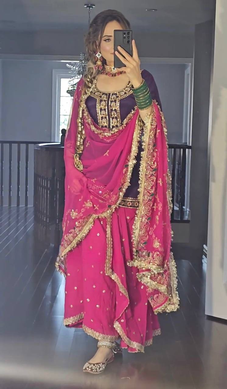 डिज़ाइनर पार्टी वियर लुक टॉप, धोती स्कर्ट और दुपट्टा